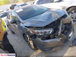 Nissan Versa 2020 1