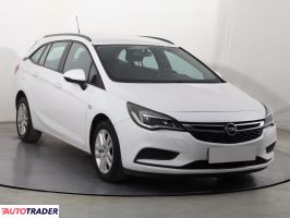 Opel Astra - zobacz ofertę