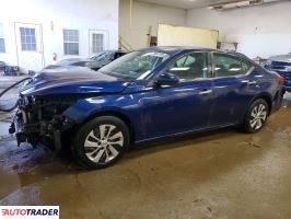 Nissan Altima - zobacz ofertę