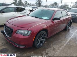 Chrysler 300C 2021 3