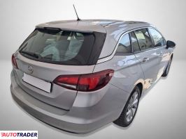 Opel Astra 2021 1.2 128 KM