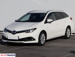 Toyota Auris 2016 1.6 109 KM