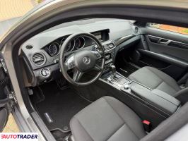 Mercedes C-klasa 2013 2.1 120 KM