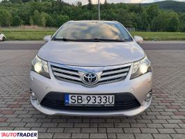 Toyota Avensis 2013 2.0 124 KM
