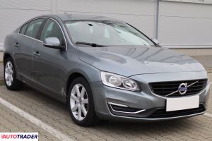 Volvo S60 2017 2.0 118 KM