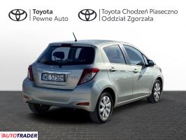 Toyota Yaris 2012 1.3 99 KM