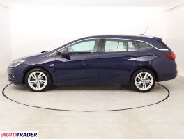 Opel Astra 2017 1.6 108 KM