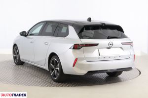 Opel Astra 2024 1.2 128 KM