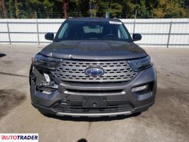 Ford Explorer 2022 2