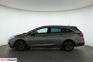 Opel Astra 2019 1.2 108 KM