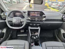 Citroen C4 2025 1.2 145 KM