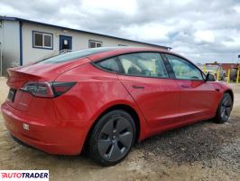 Tesla Model 3 2022