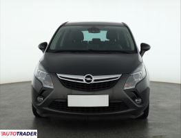 Opel Zafira 2015 1.4 138 KM