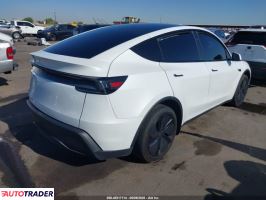 Tesla Model Y 2026