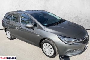 Opel Astra 2019 1.6 110 KM