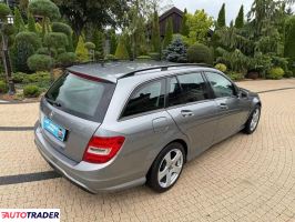Mercedes C-klasa 2013 2.1 120 KM