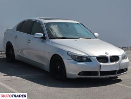 BMW 525 2006 2.5 214 KM