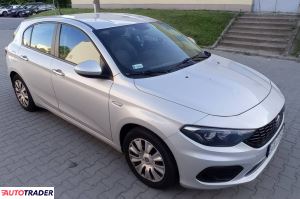 Fiat Tipo 2017 1.4 95 KM Fiat Tipo 2017 1.4 95 KM