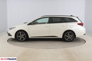 Toyota Auris 2017 1.6 130 KM