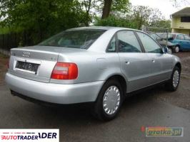 Audi A4 1998 1.8 125 KM