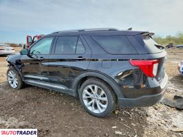 Ford Explorer 2022 3