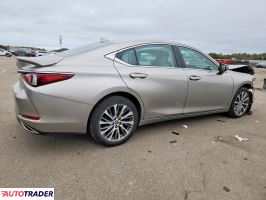 Lexus ES 2020 3