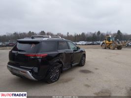 Nissan Pathfinder 2023 3