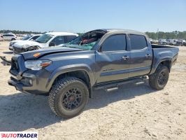 Toyota Tacoma - zobacz ofertę