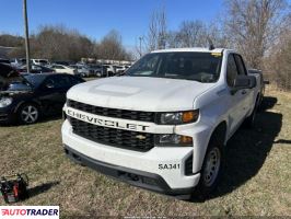 Chevrolet 1500 2021 4