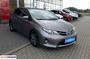 Toyota Auris 2014 1.8 136 KM Toyota Auris 2014 1.8 136 KM