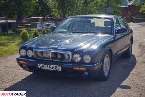 Jaguar XJ8 1998 3.2 237 KM Jaguar XJ8 1998 3.2 237 KM