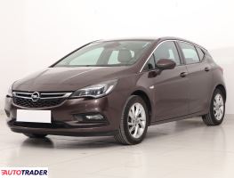 Opel Astra 2018 1.4 147 KM