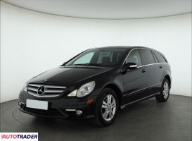 Mercedes R-klasa 2008 3.0 221 KM