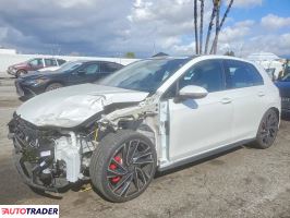 Volkswagen Golf 2024 2