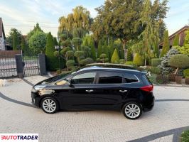 Kia Carens 2015 1.7 136 KM