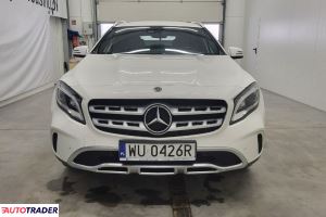 Mercedes GLA 2019 1.6 156 KM