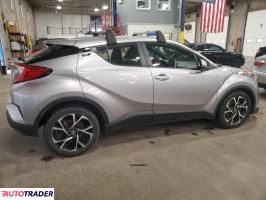 Toyota C-HR 2019 2 Toyota C-HR 2019 2