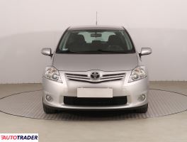 Toyota Auris 2011 1.6 130 KM