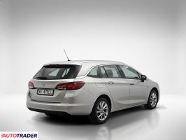 Opel Astra 2022 1.2 145 KM