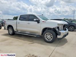 Chevrolet Silverado 2020 3
