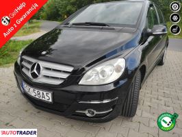 Mercedes B-klasa 2010 2.0 140 KM Mercedes B-klasa 2010 2.0 140 KM
