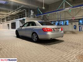 Mercedes E-klasa 2009 3.0 231 KM