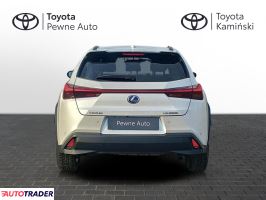 Lexus Pozostałe 2021 2.0 152 KM