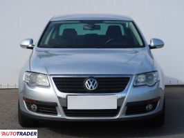 Volkswagen Passat 2006 2.0 138 KM