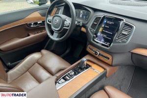 Volvo XC90 2021 2