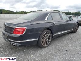 Bentley Pozostałe 2022