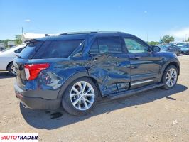 Ford Explorer 2022 3