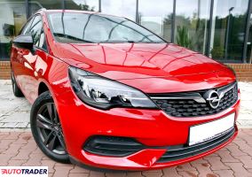 Opel Astra 2020 1.3 145 KM