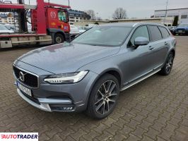 Volvo V90 2017 2.0 235 KM