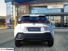 Toyota C-HR 2023 1.8 140 KM